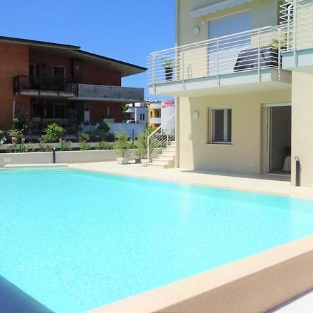 Holiday House Al Porto View Lake Peschiera del Garda Exterior foto