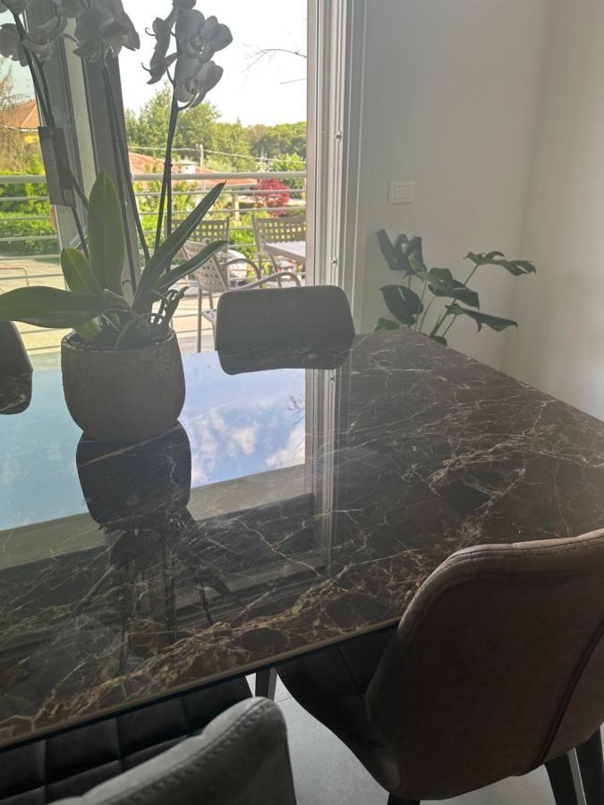 Holiday House Al Porto View Lake Peschiera del Garda Exterior foto